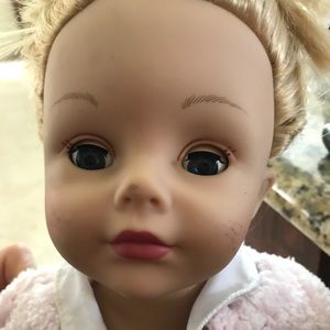 Meet your Posher, Daniela